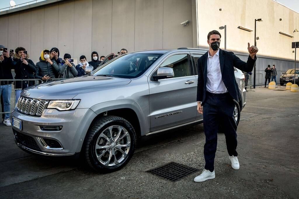 Γιουβέντους: Επίσημη η «βόμβα» Βλάχοβιτς! (Video+Photos)