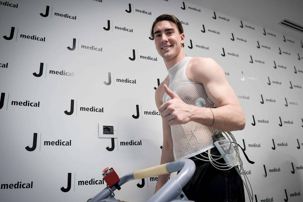 Γιουβέντους: Επίσημη η «βόμβα» Βλάχοβιτς! (Video+Photos)