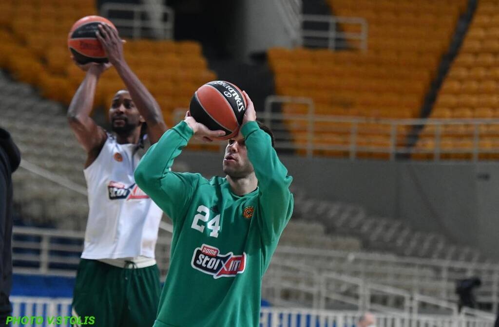 Παναθηναϊκός ΟΠΑΠ-Μπασκόνια: Στη 12άδα Γιόβιτς, Αβδάλας, εκτός ο Μέικον - Με 9 παίκτες οι Βάσκοι