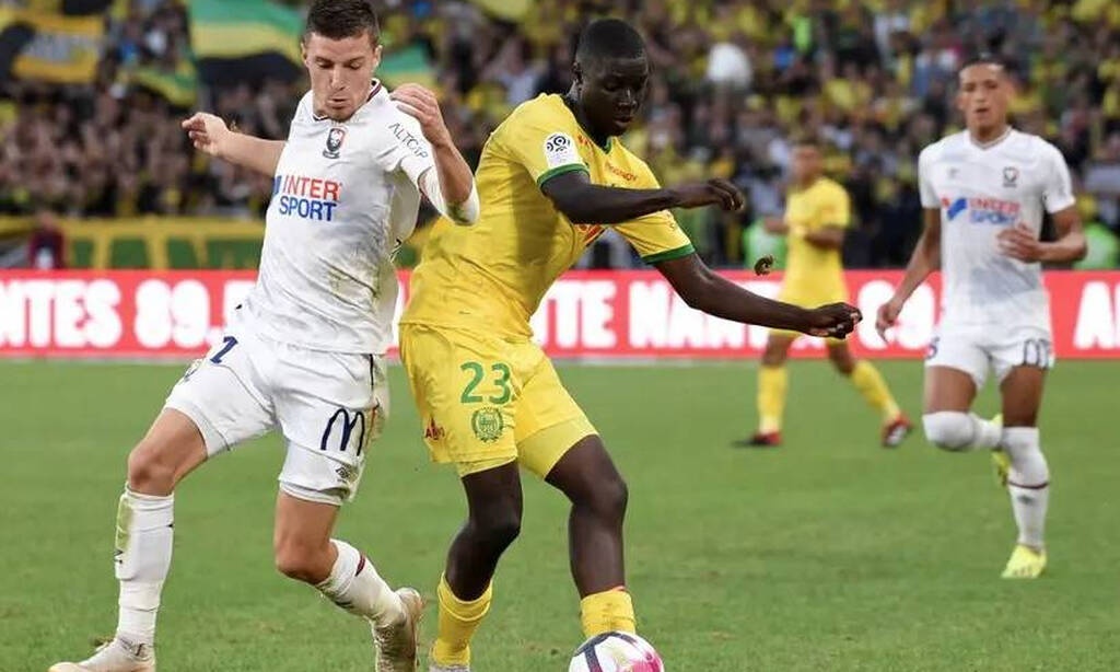 Ολυμπιακός: Νέο «χτύπημα» από Γαλλία - Ντύνεται στα ερυθρόλευκα «διαμαντάκι» (photos+video)