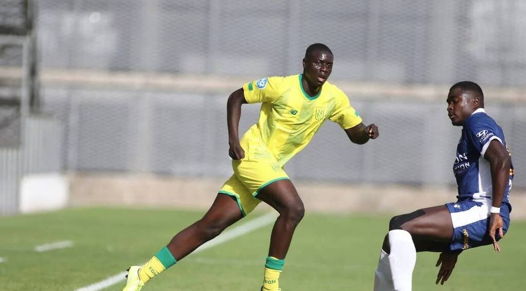 Ολυμπιακός: Νέο «χτύπημα» από Γαλλία - Ντύνεται στα ερυθρόλευκα «διαμαντάκι» (photos+video)