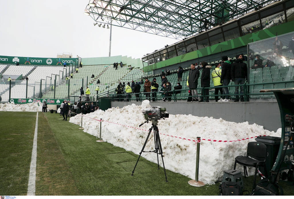 Παναθηναϊκός-Αστέρας Τρίπολης: Πανό στη Λεωφόρο για όσα έγιναν στην Αττική με το χιόνι (pics)