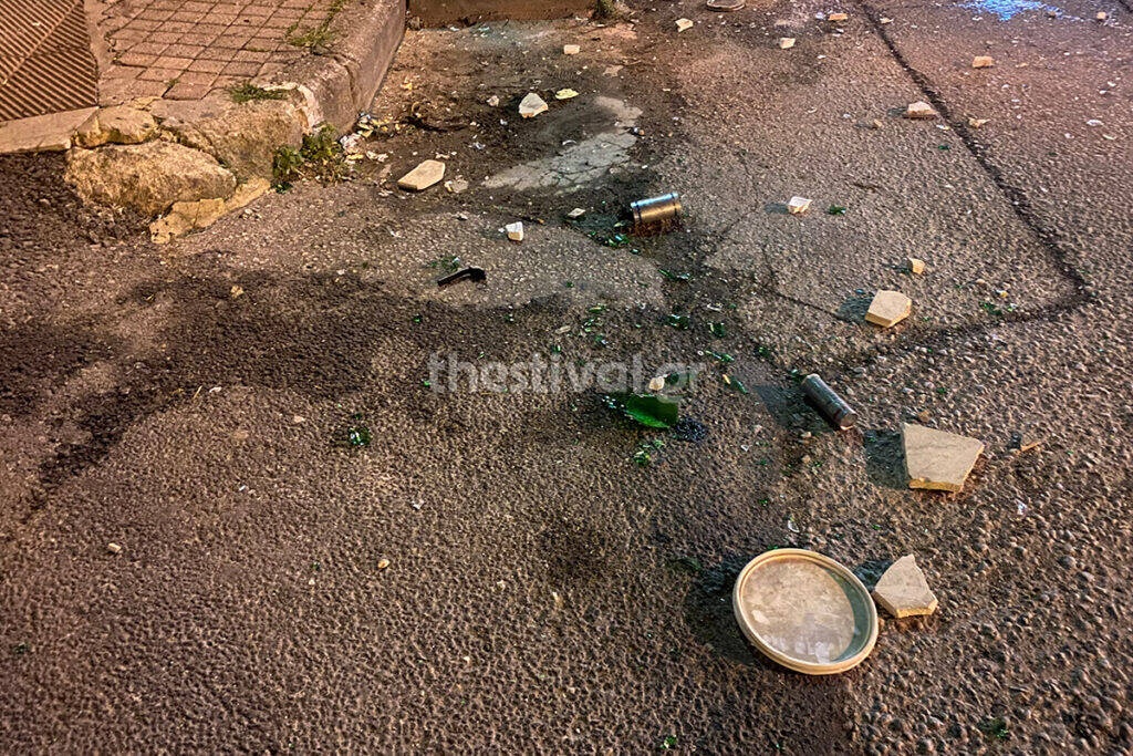 Επεισόδια οπαδών με ΜΑΤ στη Θεσσαλονίκη - Οδομαχίες και προσαγωγές (photos)
