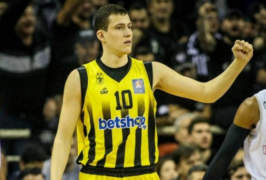 Άρης: Πέρασε την πόρτα του χειρουργείου ο Σιδηροηλίας