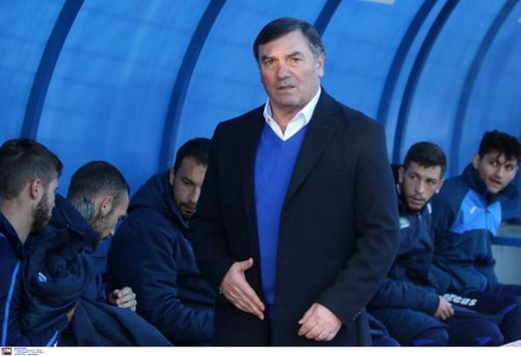 Ο Μπάμπης Τεννές επιστρέφει στη Superleague!