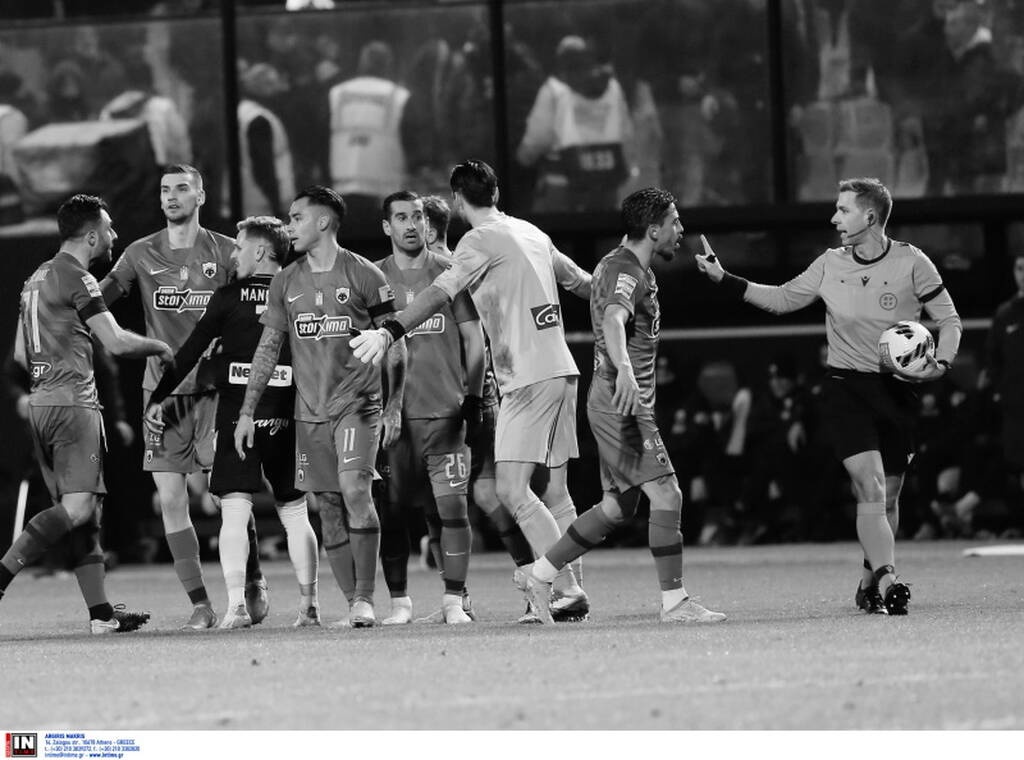 Άρης-ΑΕΚ: Το VΑR έσωσε το «φιάσκο» - Φωτογραφία «ντοκουμέντο» από τη φάση με τον Τζαβέλλα