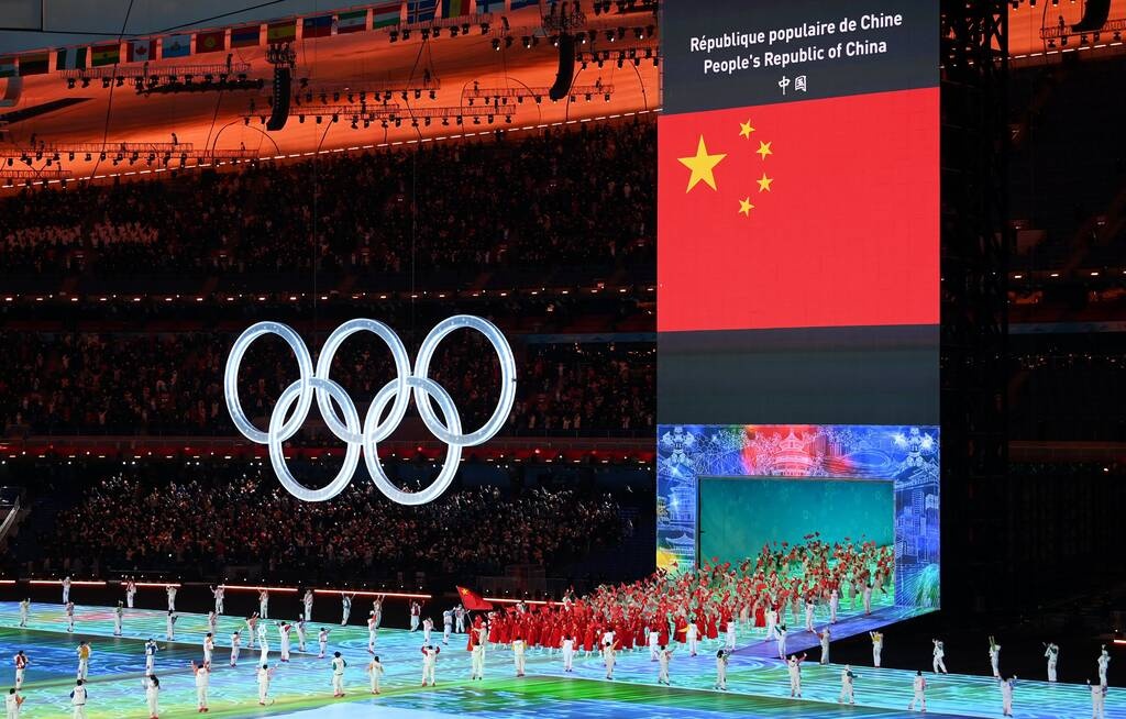 Χειμερινοί Ολυμπιακοί Αγώνες: «Άναψε» η Φλόγα και η... δράση στο χιόνι ξεκίνησε (photos+videos)