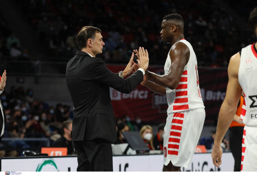 Μπασκόνια-Ολυμπιακός 62-72: Τα χρειάστηκε αλλά επέστρεψε στις νίκες