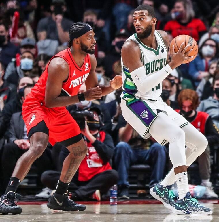 NBA: Περίπατος στο Πόρτλαντ για Μπακς με απίστευτο Αντετοκούνμπο (photos+video)