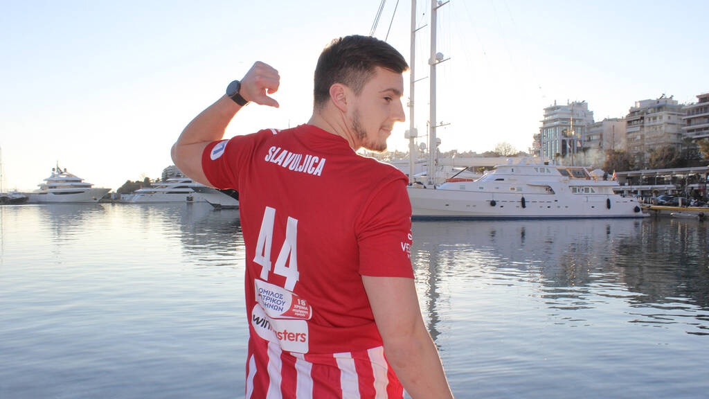 Handball Premier: Στον Ολυμπιακός ο Σέρβος δεξιός ίντερ, Σάβο Σλαβούλιτσα (photos)