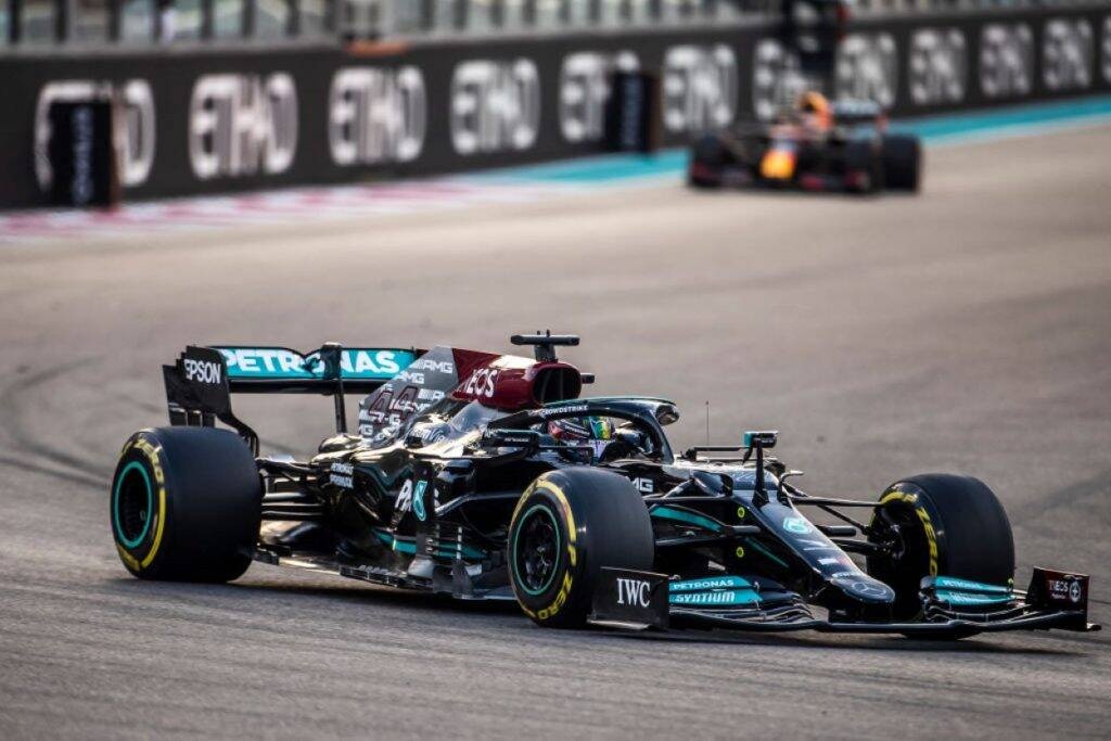 Formula 1: Έσπασε τη σιωπή του o Χάμιλτον- Ποστάρισμα επιστροφής για το 8ο (photos)