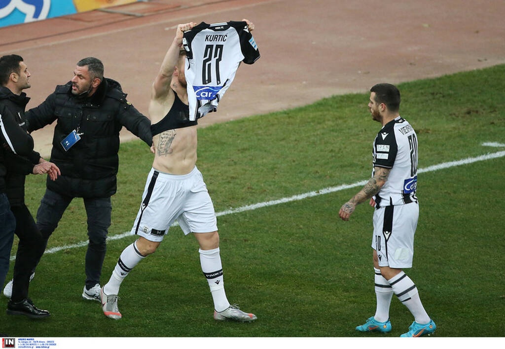 ΑΕΚ-ΠΑΟΚ: Επικοί πανηγυρισμοί - Ο Κούρτιτς εκτέλεσε και ο πάγκος εξερράγη! (video+photos)