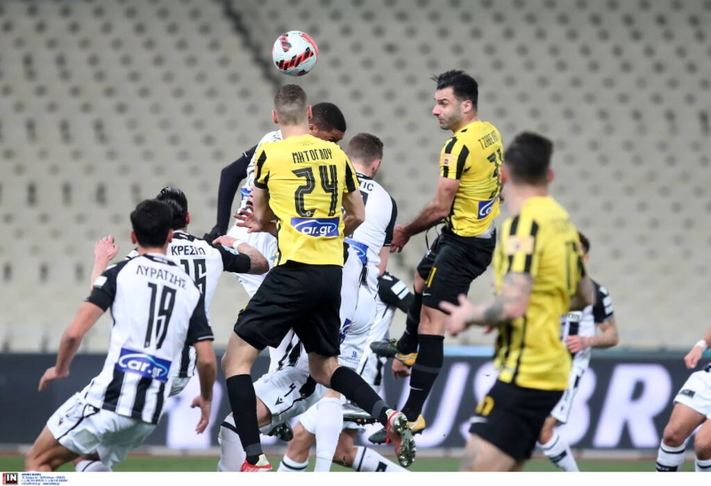 AEK-ΠΑΟΚ: «Δίχασε» η φάση με Τζαβέλλα-Κρέσπο (photos+video)