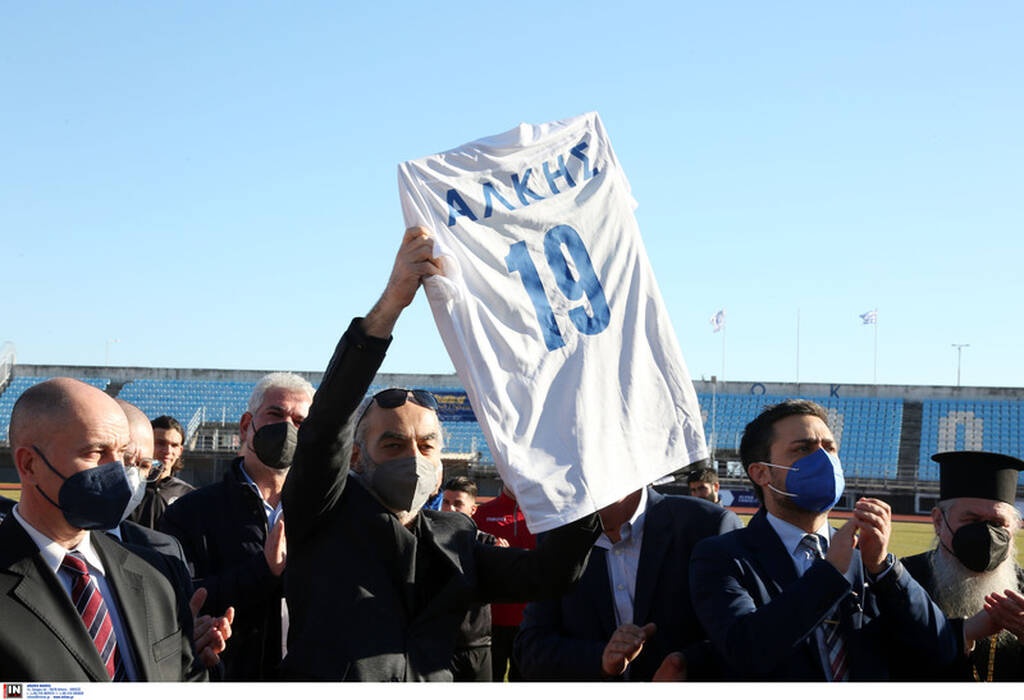 Δολοφονία Άλκη: Το μήνυμα του πατέρα του – «Φτάνουν οι εμφύλιοι, συλλυπητήρια στους δράστες» (vid)