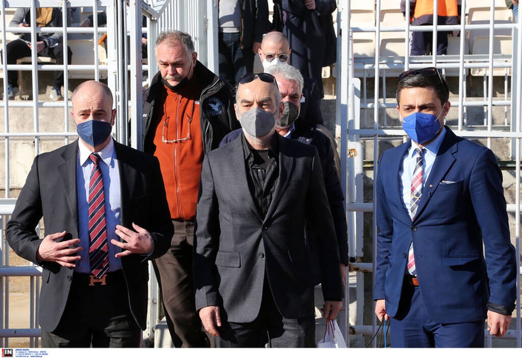 Δολοφονία Άλκη: Το μήνυμα του πατέρα του – «Φτάνουν οι εμφύλιοι, συλλυπητήρια στους δράστες» (vid)