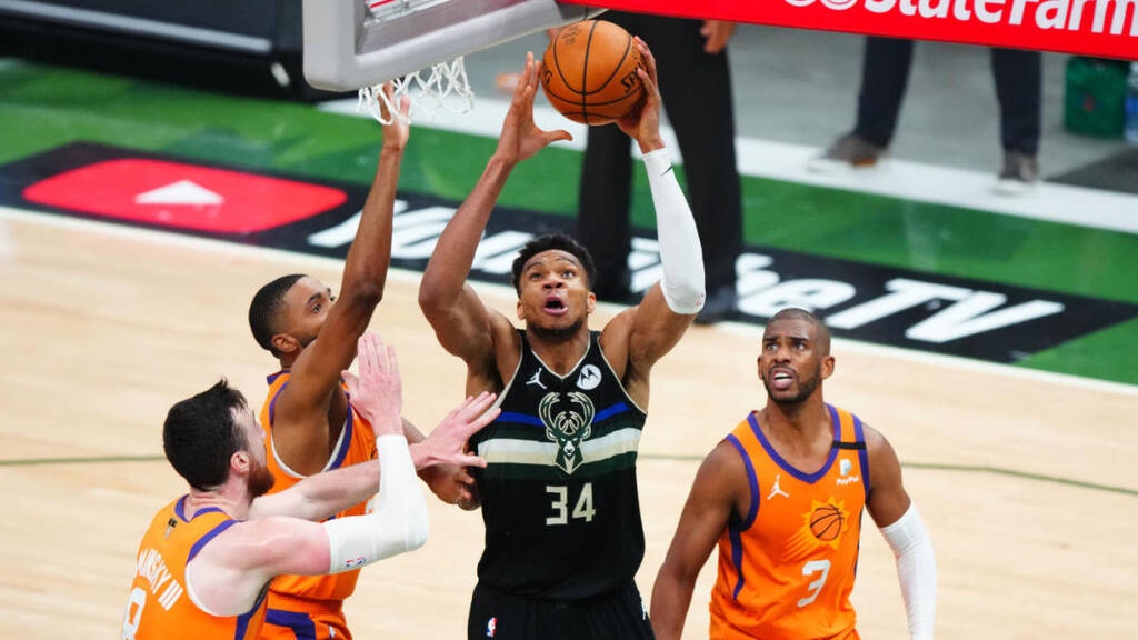 NBA: Τέλος στο σερί των Μπακς από τους Σανς (photos+video)