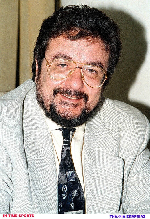 Μητρούδης