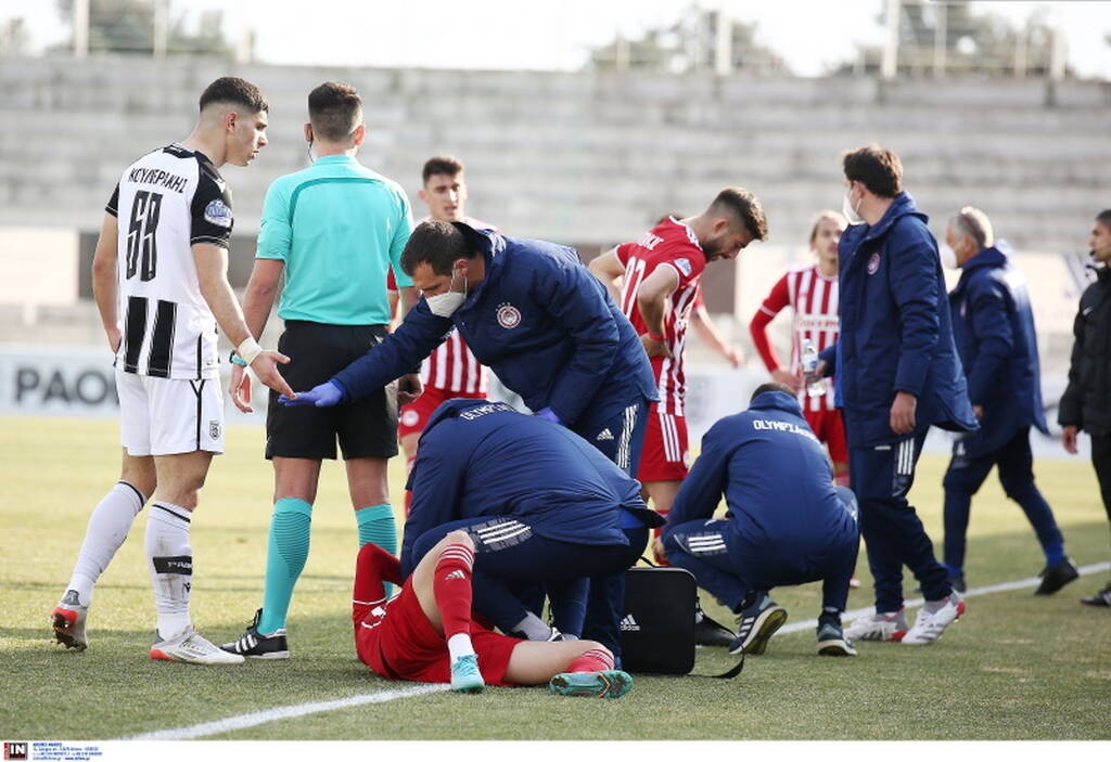 Super League 2: Ένταση στο ΠΑΟΚ Β-Ολυμπιακός Β - Χαμός με πάγκους και Ανατολάκη