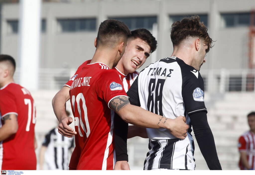 Super League 2: Ένταση στο ΠΑΟΚ Β-Ολυμπιακός Β - Χαμός με πάγκους και Ανατολάκη