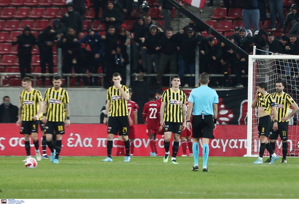 Ολυμπιακός-ΑΕΚ: Η φάση με το γκολ του Εμβιλά - Υποψία για χέρι του Μανωλά (video)