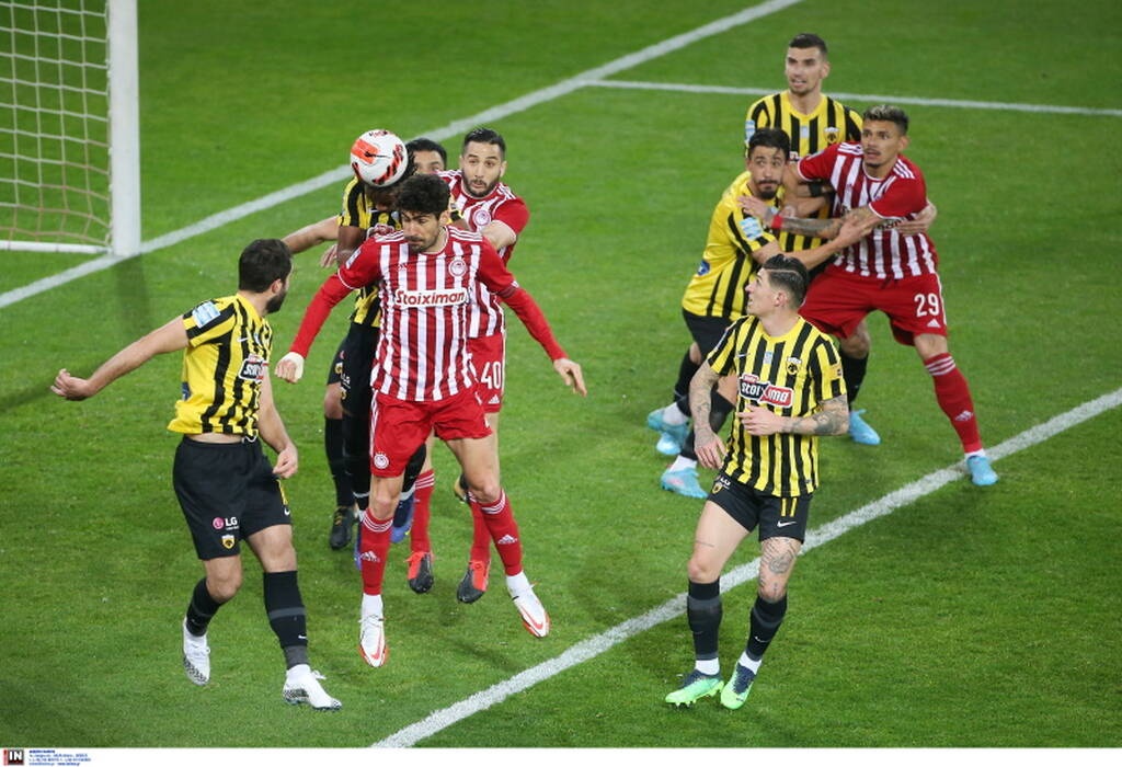 Ολυμπιακός-ΑΕΚ: Η φάση με το γκολ του Εμβιλά - Υποψία για χέρι του Μανωλά (video)