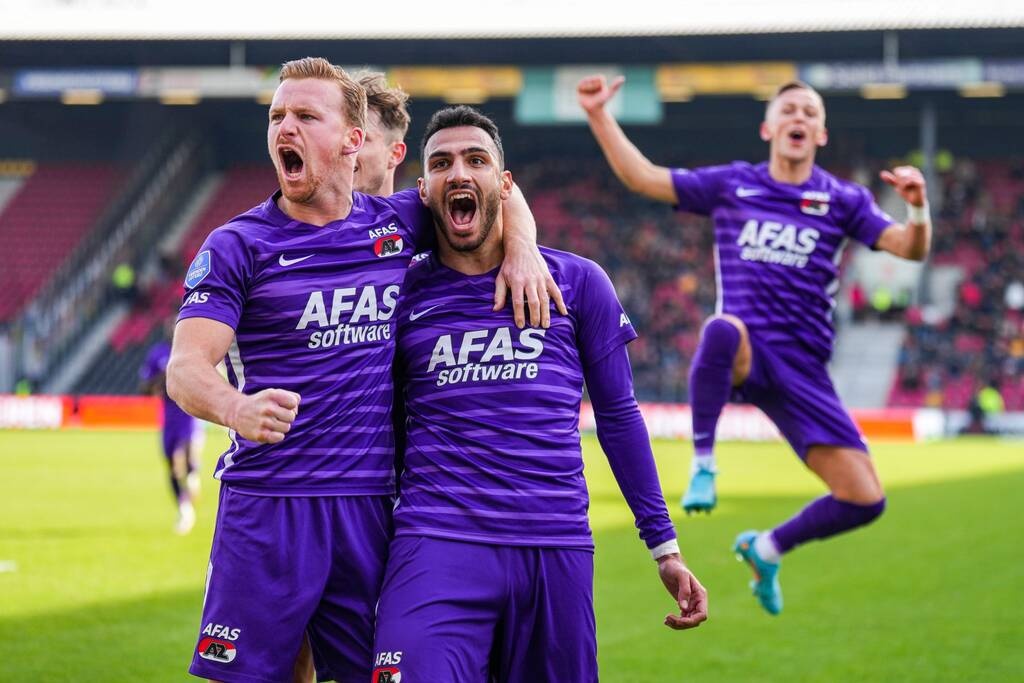 Eredivisie: Δύο γκολ ο Παυλίδης με την Άλκμααρ – Ακάθεκτος ο Άγιαξ (video+photos)