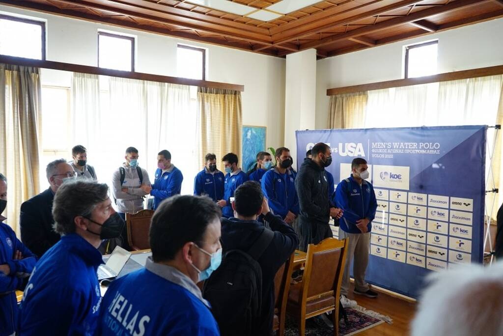 Εθνική Πόλο Ανδρών: Βραβεύτηκε η ασημένια Ολυμπιονίκης του Τόκιο από τον δήμαρχο Βόλου (photos)