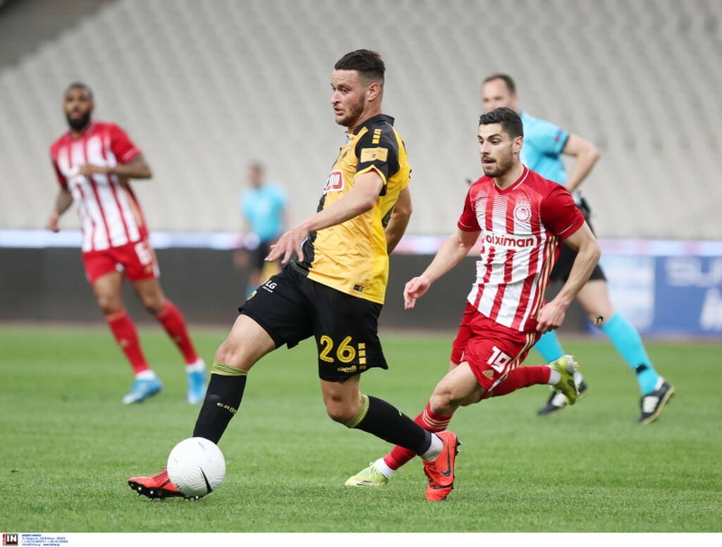 AEK: «Τέλειωσε» με Χνιντ - Λύθηκε το συμβόλαιο του