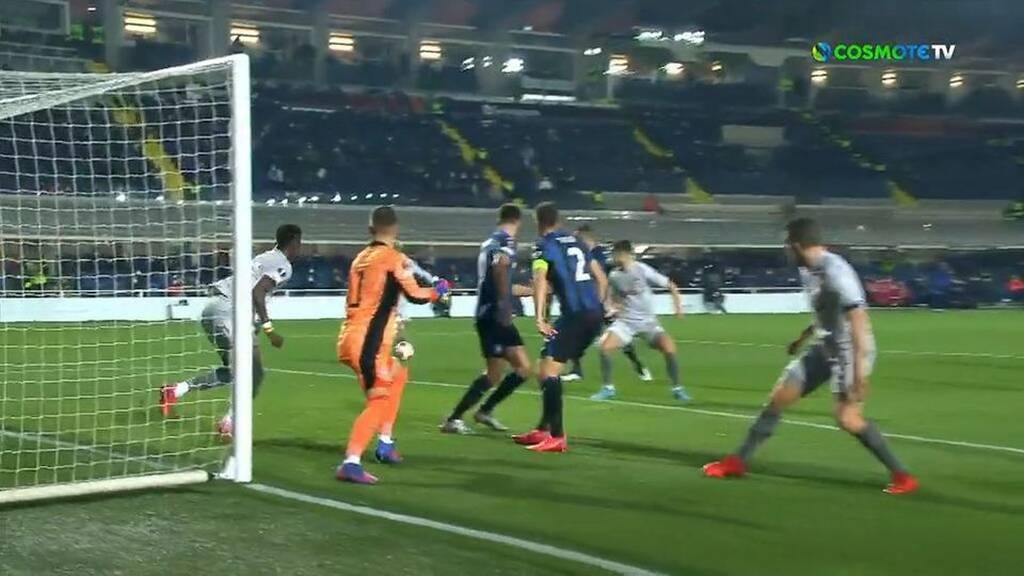 Αταλάντα-Ολυμπιακός 2-1: Κατέρρευσε και το πλήρωσε σε τρία λεπτά (photos+videos)