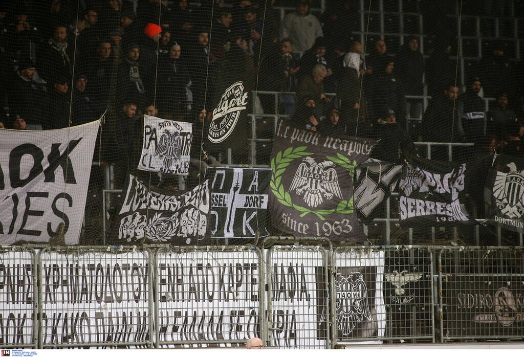 Μίντιλαντ-ΠΑΟΚ: Τη δική τους μάχη στην εξέδρα δίνουν οι οπαδοί του «Δικεφάλου» (video)