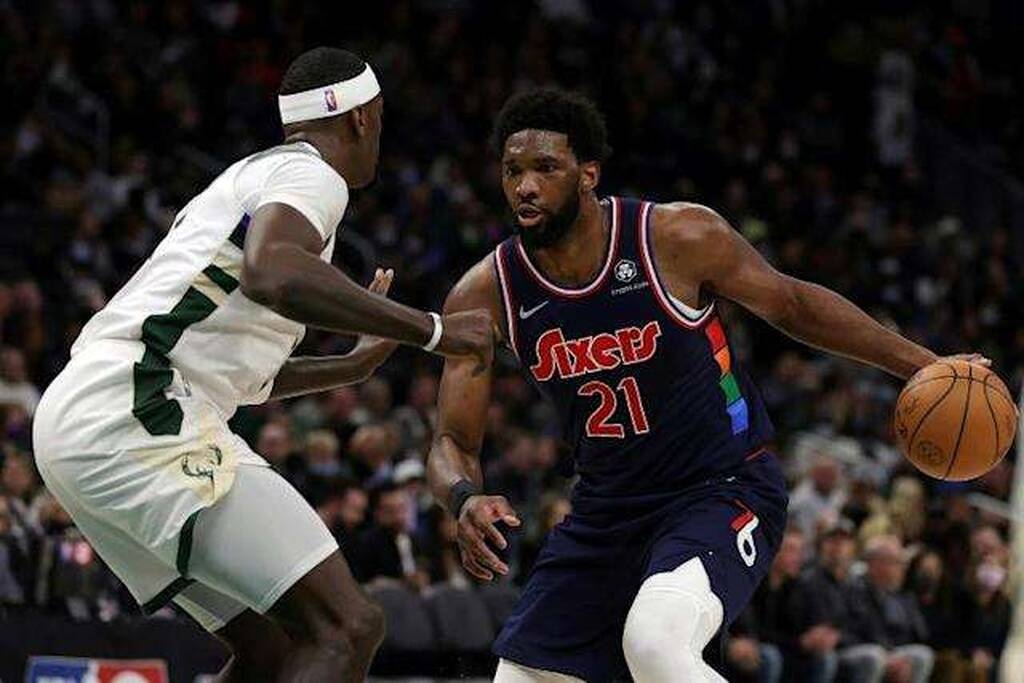 NBA: Δεν ήταν αρκετός ο Γιάννης - Ήττα των Μπακς από Σίξερς (photos+video)