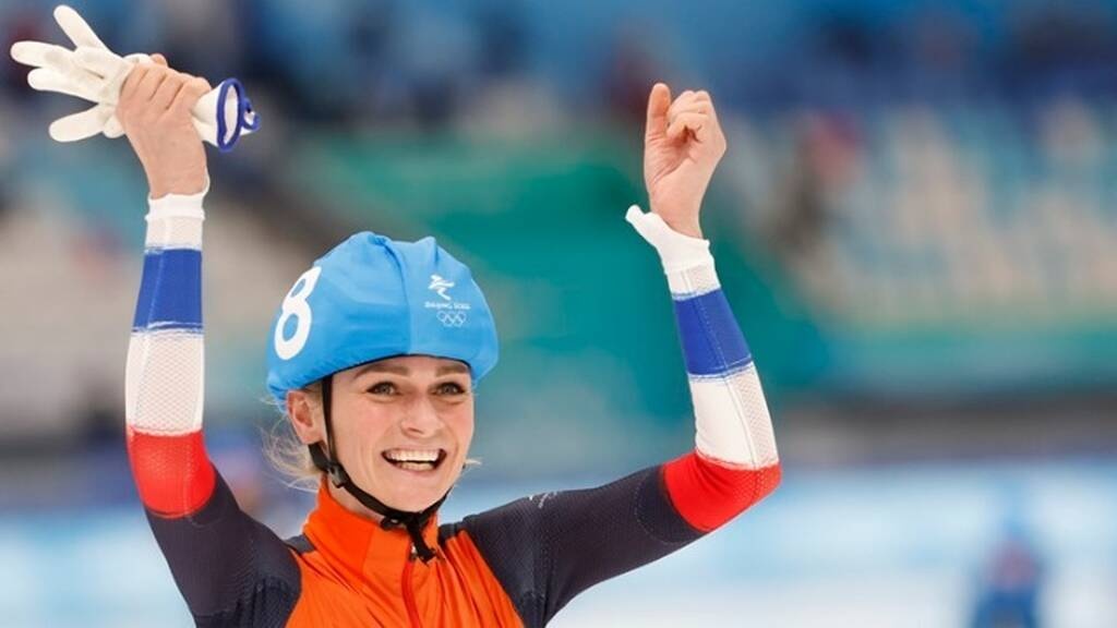 Χειμερινοί Ολυμπιακοί Αγώνες: Το τρίτο χρυσό για την «Βασίλισσα των Πάγων» Ιρένε Σούτεν (video)