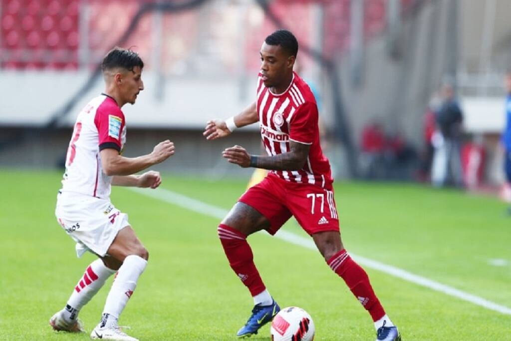 Βόλος-Ολυμπιακός: Παιχνίδι με διαφορετικά συμφέροντα