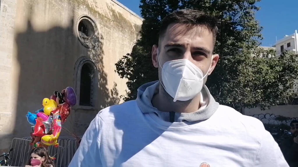 Τελικός Κυπέλλου: Ο Ιωάννης Παπαπέτρου στην κάμερα του Onsports - «Ζηλεύω που δεν μπορώ να παίξω»