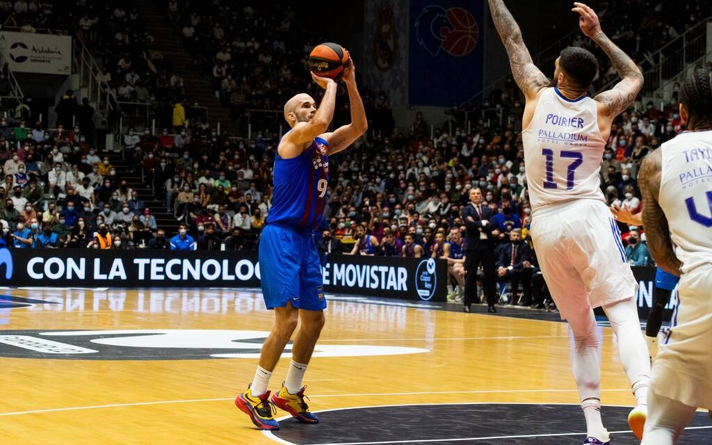 Ρεάλ Μαδρίτης - Μπαρτσελόνα 59-64: Συνεχίζεται το σερί - Με ανατροπή στους «μπλαουγκράνα» το Κύπελλο