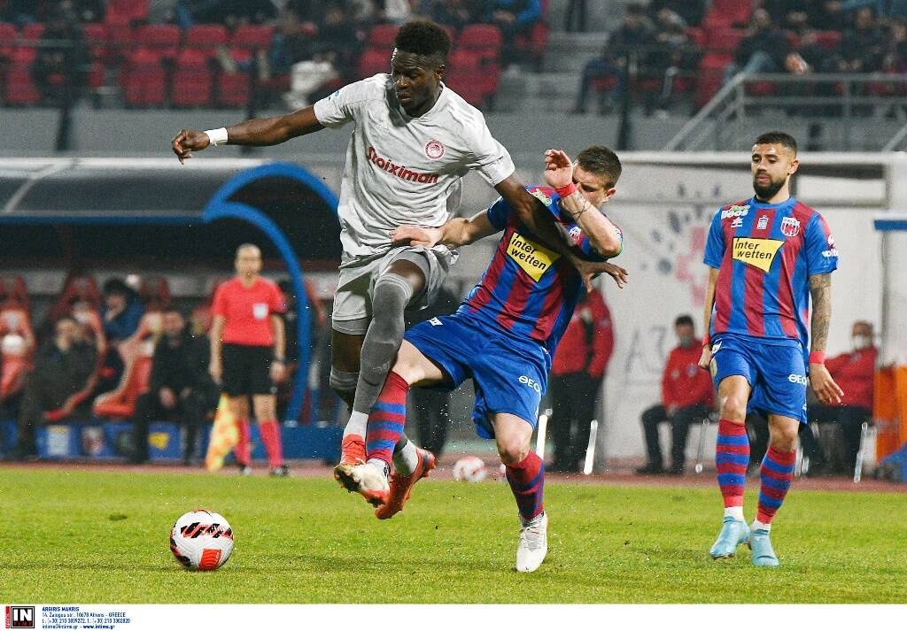 ΝΠΣ Βόλος-Ολυμπιακός 0-1: Εξασφάλισε πρωτιά με Βαλμπουενά (photos+videos)