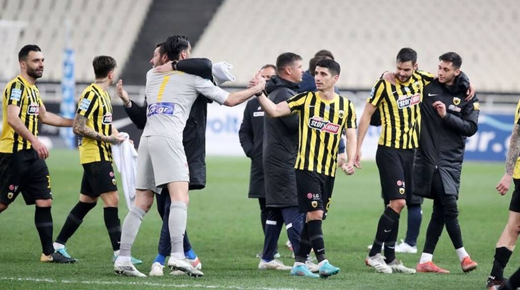 ΑΕΚ: Η «μανούρα» και ο πανηγυρισμός των Βράνιες-Άμραμπατ (photos+video)