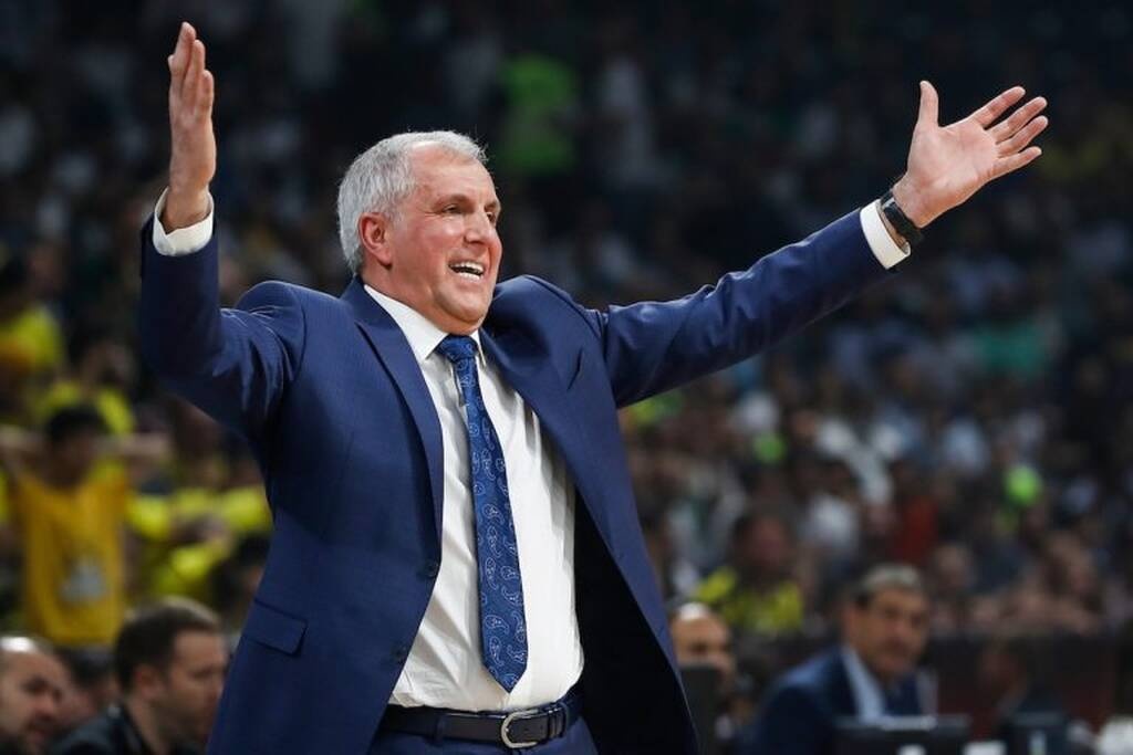 Ομπράντοβιτς: Το σχόλιο που τον έκανε «μπαρούτι» - «Βρες μου άλλον με 61 τελικούς»  (video)