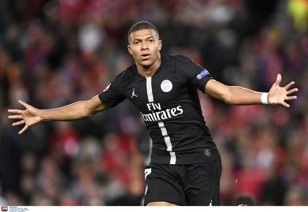 Εμπαπέ: Αποφασίζει για το μέλλον του - Η διορία της Παρί για το «χρυσό» συμβόλαιο