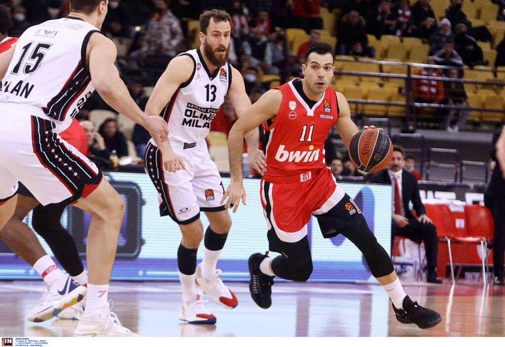 Ολυμπιακός-Αρμάνι Μιλάνο 67-58: Εκμεταλλεύτηκε «blackout» και «βολές» και πήρε το «ντέρμπι»