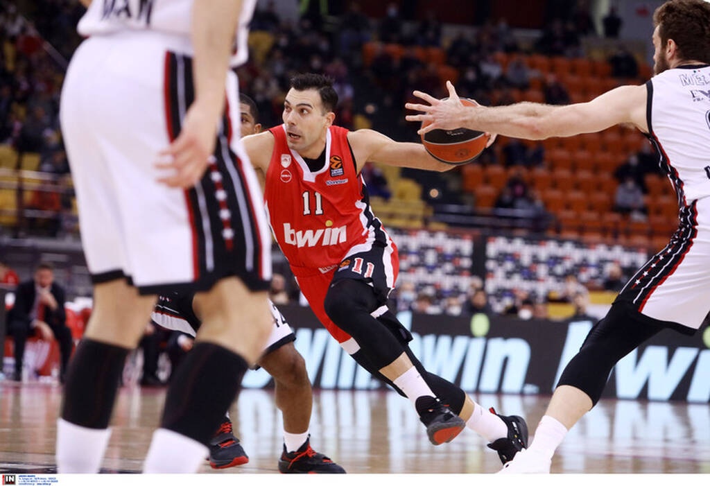 Ολυμπιακός-Αρμάνι Μιλάνο 67-58: Εκμεταλλεύτηκε «blackout» και «βολές» και πήρε το «ντέρμπι»