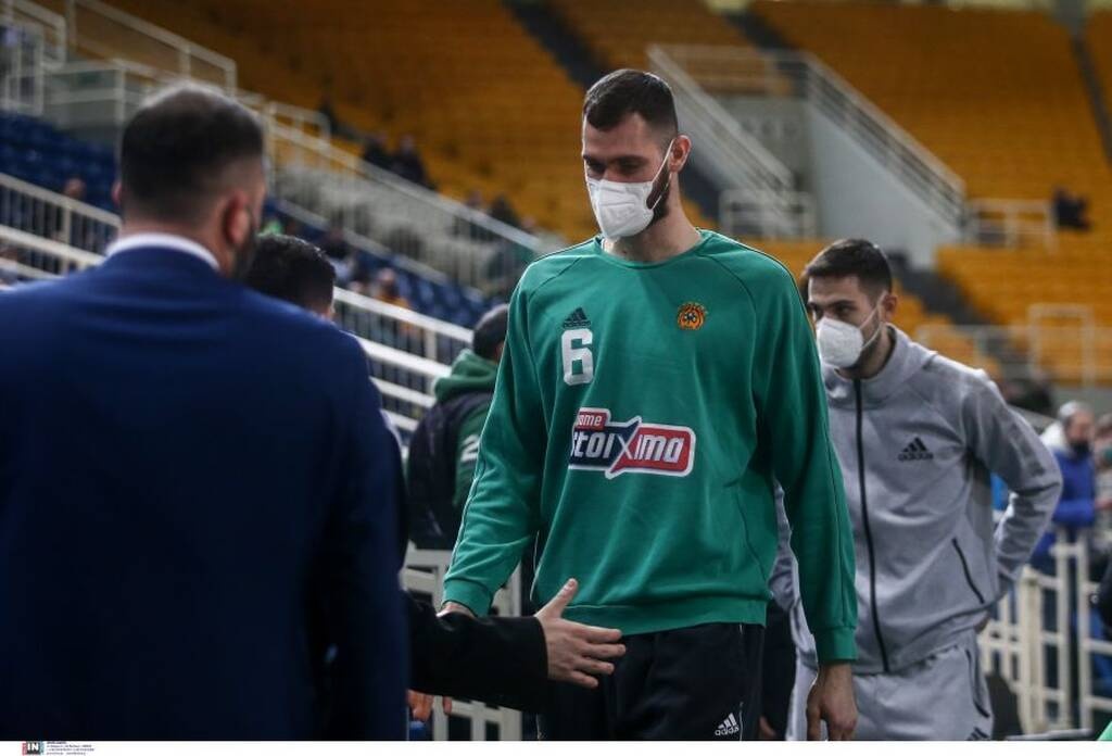 Παναθηναϊκός ΟΠΑΠ-Ερυθρός Αστέρας: Μπήκε στο ΟΑΚΑ και αποθεώθηκε ο Παπαγιάννης