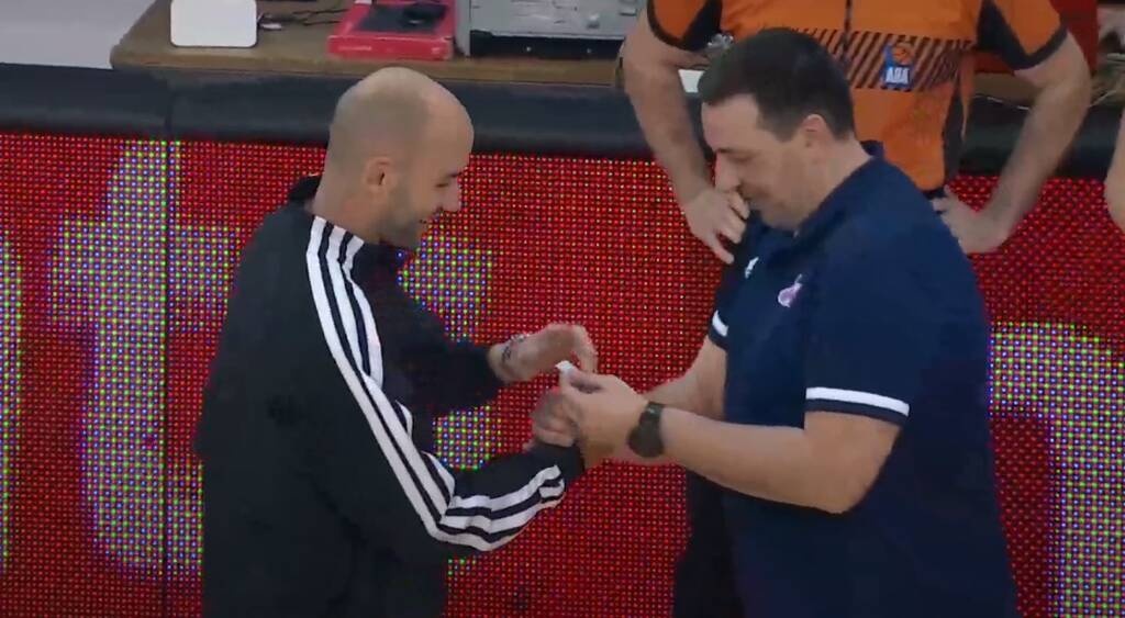 Βασίλης Σπανούλης: Ήττα στο ντεμπούτο του ως προπονητής (photos+video)