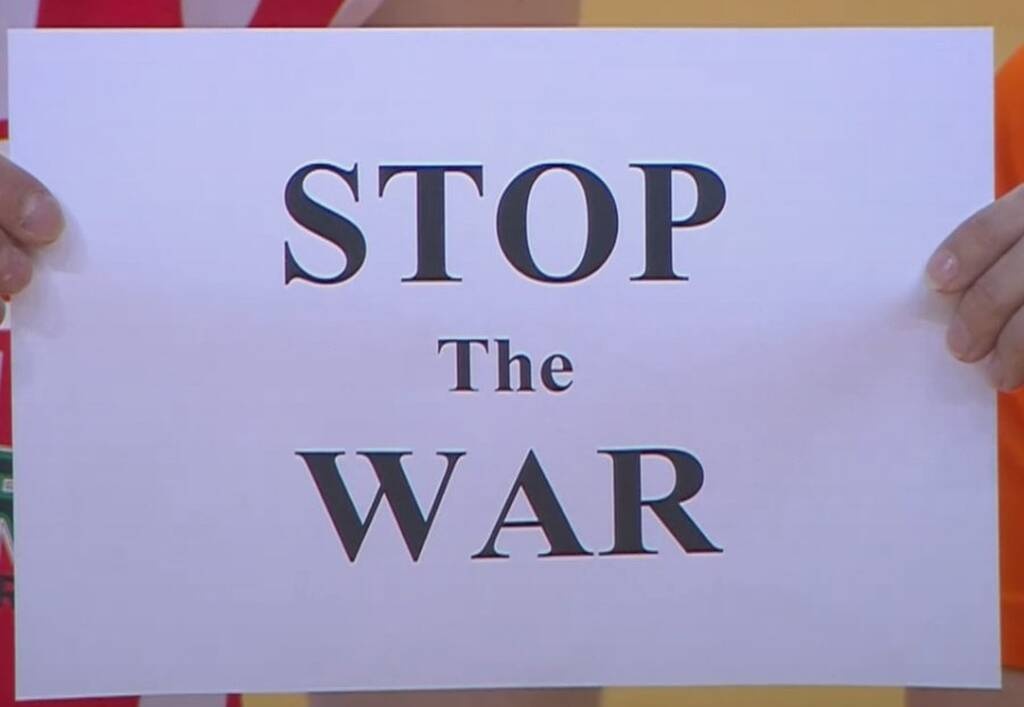 Παναθηναϊκός ΟΠΑΠ-Ερυθρός Αστέρας: Το «Stop the war» από τους διαιτητές πριν το τζάμπολ