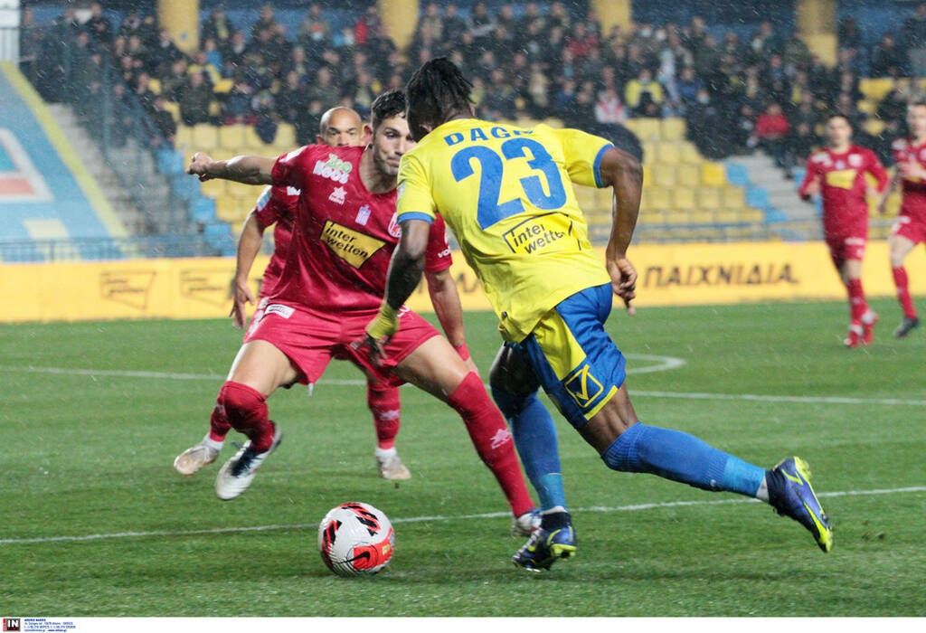 Παναιτωλικός-Βόλος 0-0: «Κόλλησαν» στο μηδέν στο βροχερό Αγρίνιο (photos+videos)