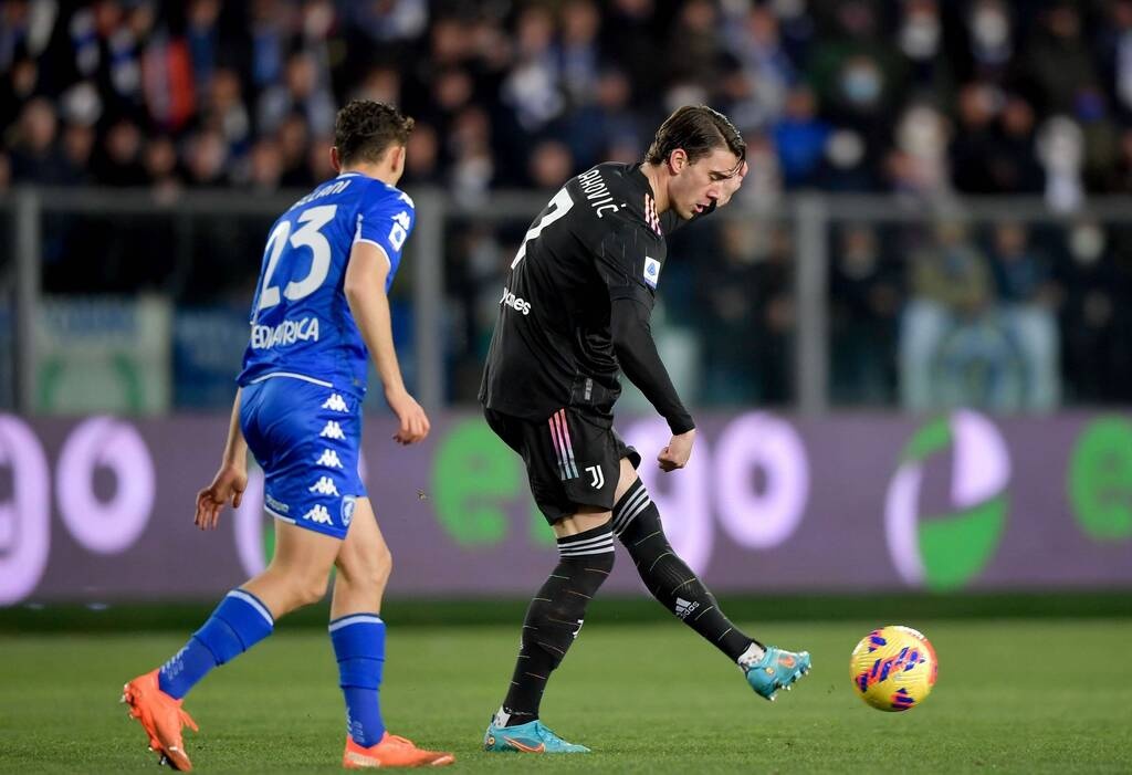 Serie A: Ο Βλάχοβιτς οδηγεί εκ του ασφαλούς τη Γιουβέντους (Videos+Photos)
