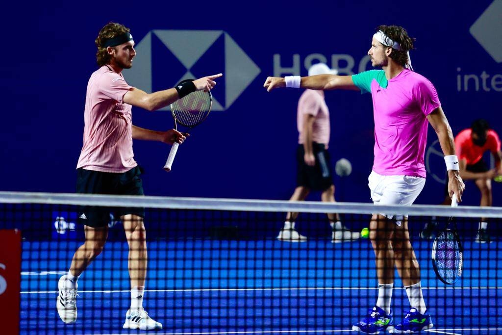 Τουρνουά του Ακαπούλκο: Πρωταθλητές με τα σομπρέρο οι Τσιτσιπάς και Λόπεθ (photos+videos)