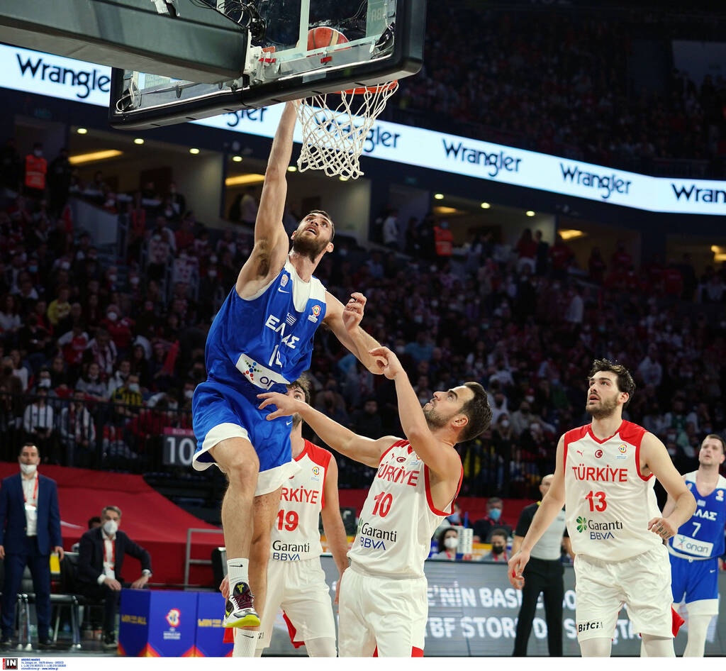 Τουρκία-Ελλάδα 67-76: Με Παπαγιάννη κυριάρχησε στην Πόλη!
