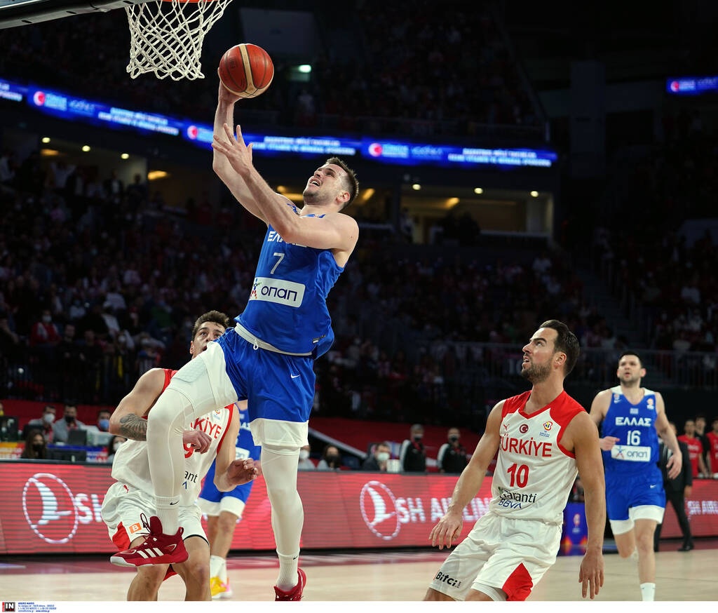Τουρκία-Ελλάδα 67-76: Με Παπαγιάννη κυριάρχησε στην Πόλη!