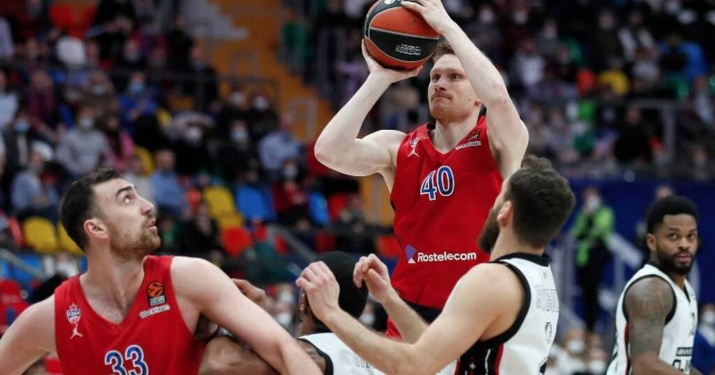 Πόλεμος στην Ουκρανία: Η απάντηση της ΤΣΣΚΑ Μόσχας στις αποχωρήσεις